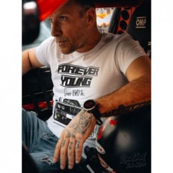 Camiseta Forever Young...