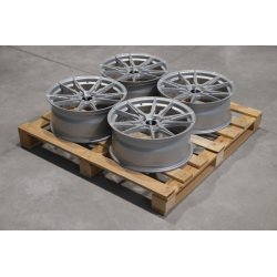 Set of JR21 19x8 ET40...