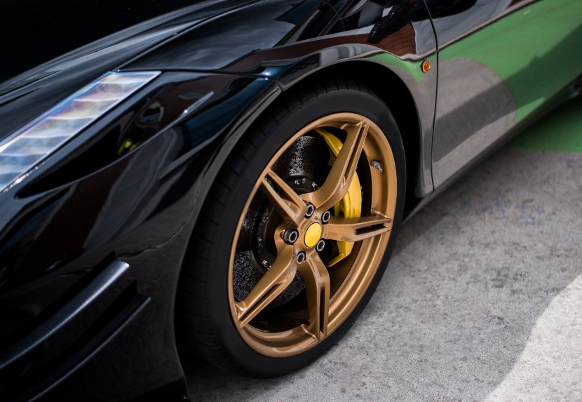 Llantas ligeras: ventajas en conducción deportiva y karting